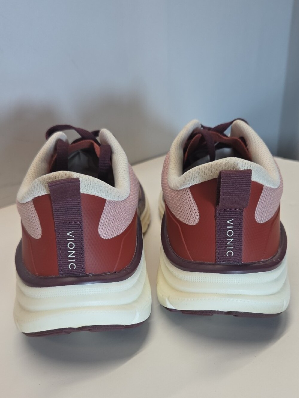 Vionic Women's Pink and Burgundy Athletic Sneakers Size 7.5 - Picture 4 of 8